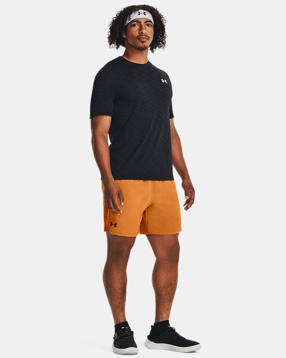 กางเกงขาสั้น UA Vanish Woven 6" สำหรับผู้ชาย in Orange image number 2